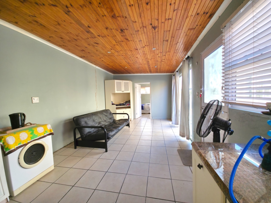 5 Bedroom Property for Sale in Hawston Western Cape